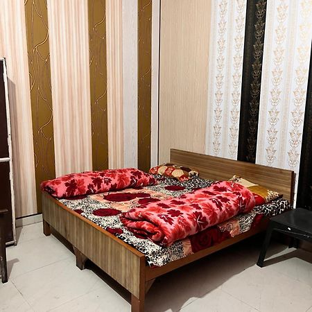 Hotel Pushpanjali Haldwāni 외부 사진