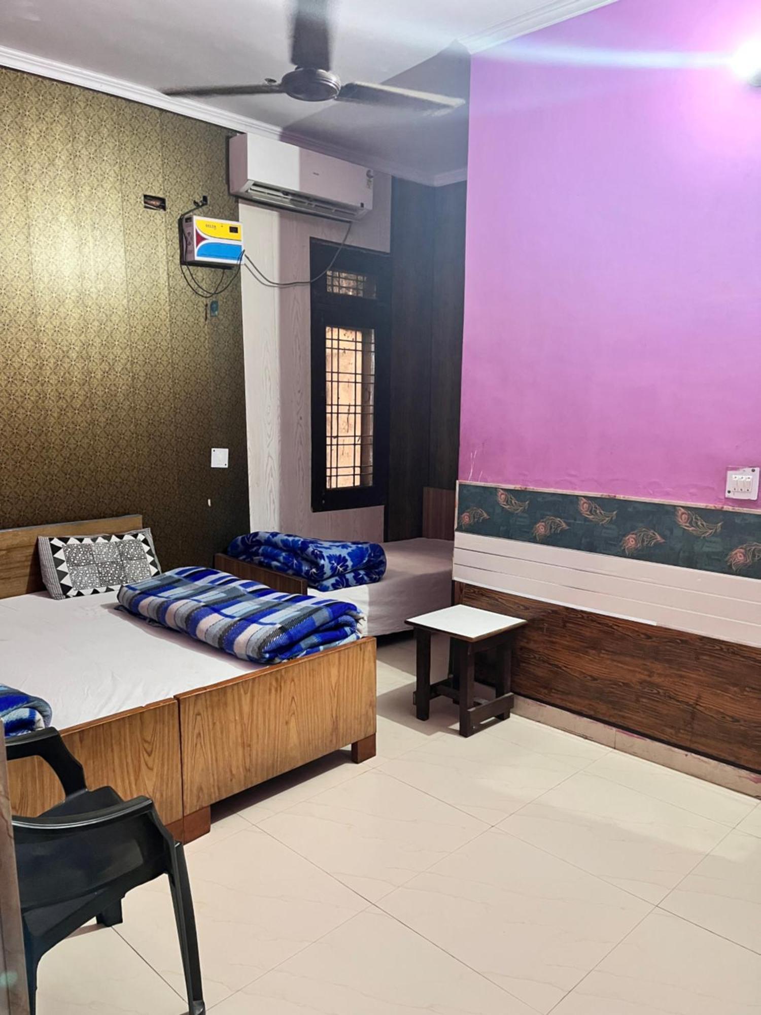 Hotel Pushpanjali Haldwāni 외부 사진